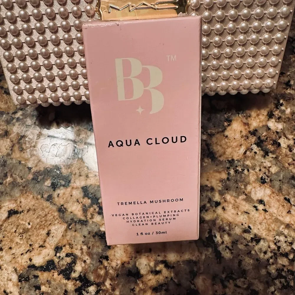 Bijou Bijou Aqua Cloud Serum NWT
